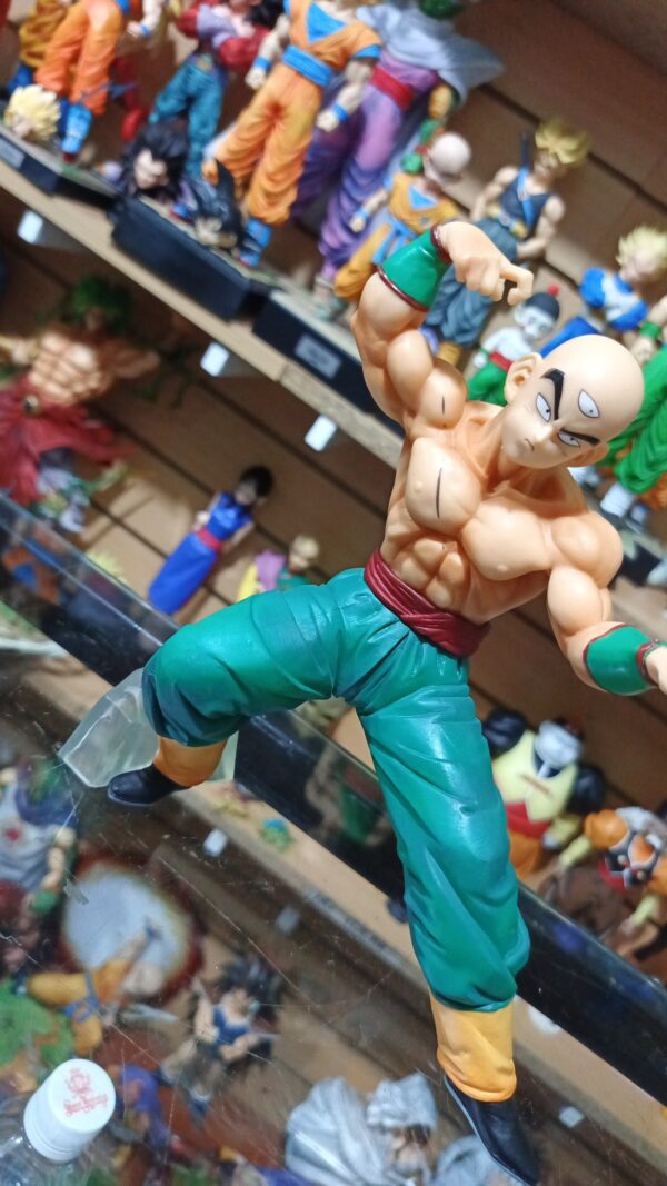 Ten Shi Han 
Dragón ball Z 
Tamaño:19cm