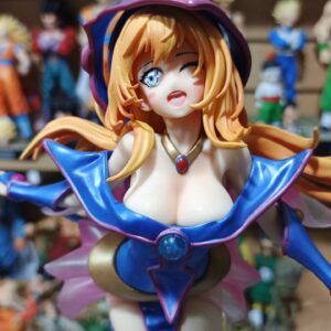 Maga Oscura 
Yu Gi Ho
Tamaño:28cm