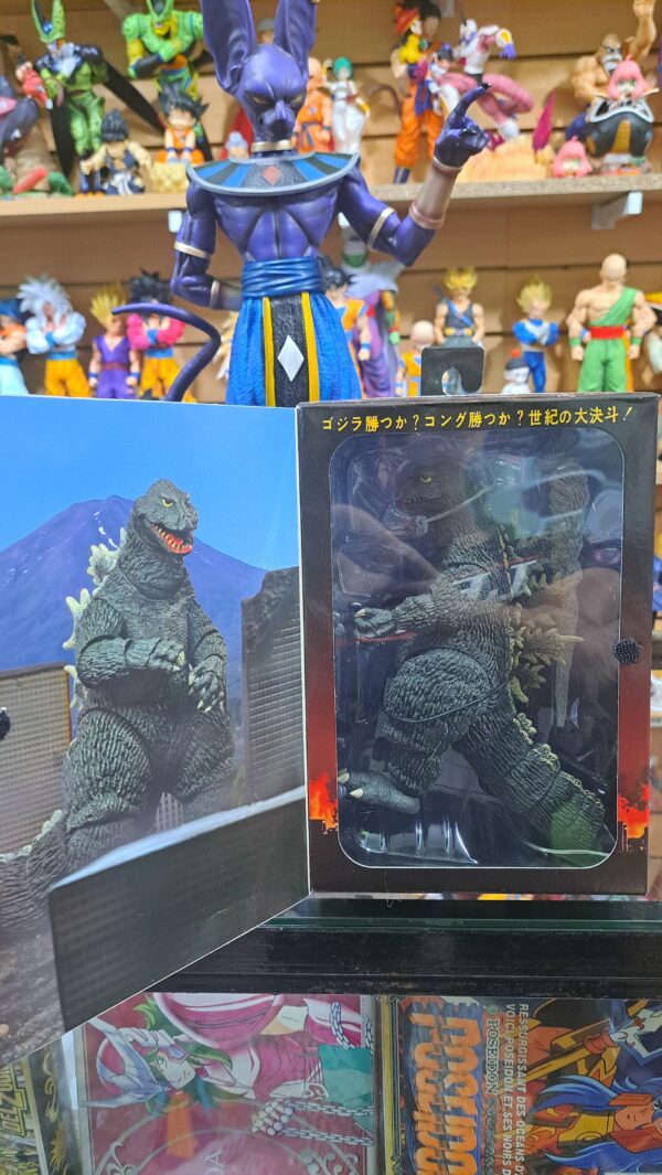 Godzilla Japon 
330.9