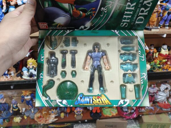 Shir yu
Los Caballeros del Zodiaco