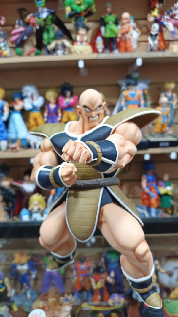 Napa 
Dragón ball Z 
Tamaño:26cm
Se intercambia el rastreador y la oreja