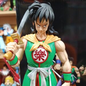 Yamcha 
Dragón ball 
Tamaño:32cm yamcha
Tamaño:9cm el gato