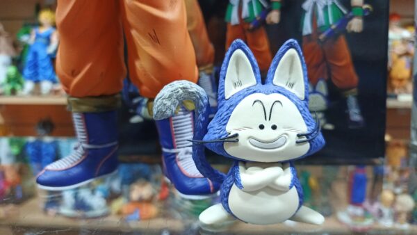Yamcha 
Dragón ball 
Tamaño:32cm yamcha
Tamaño:9cm el gato
