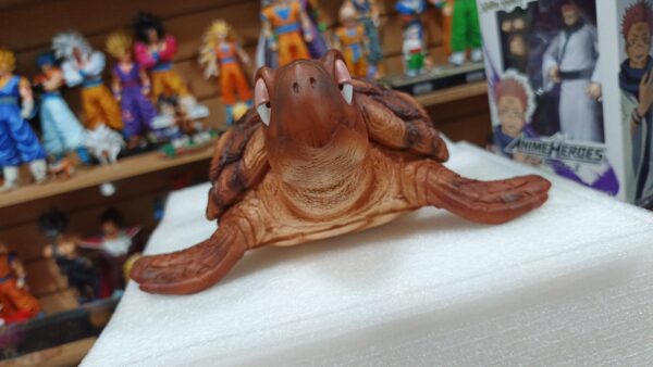 Tortuga 
Dragón ball Z 
Tamaño:11Cm de alto 
25 de ancho
Marca JT