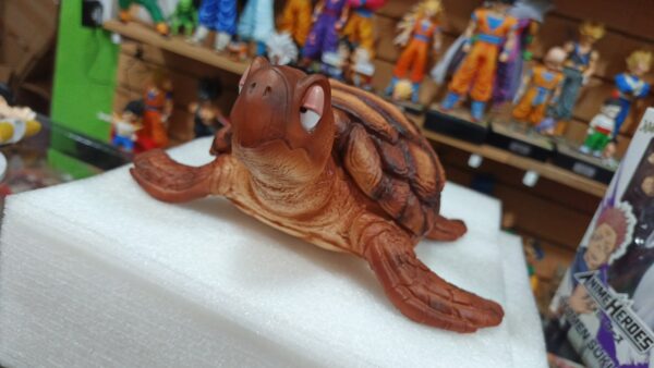 Tortuga 
Dragón ball Z 
Tamaño:11Cm de alto 
25 de ancho
Marca JT