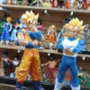 Goku y vegeta 
Dragón ball Z 
Tamaño:Goku 32cm
Vegeta 31cm