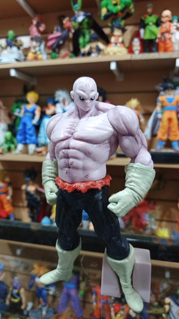 Jiren 
Dragón ball Super 
Tamaño:22cm