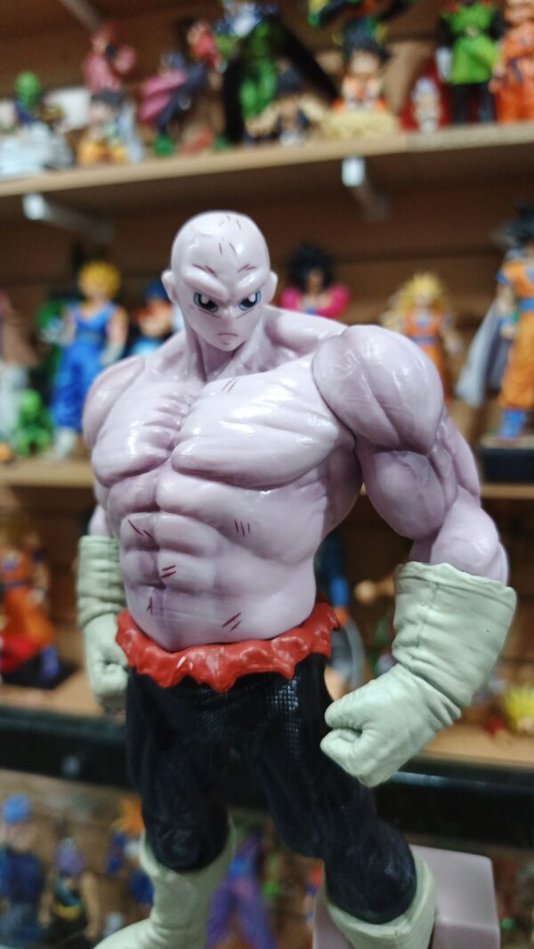 Jiren 
Dragón ball Super 
Tamaño:22cm