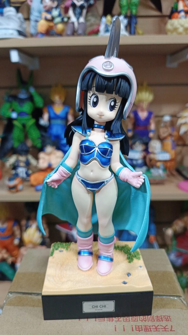 Chi Chi JT
Dragón ball Z 
Tamaño:21cm