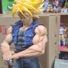 Trunks SSJ 53 cm altura 
marca JT