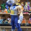 Vegeta ssj traje de pelea 
26 cm altura