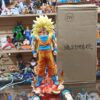 Goku Ssj 3 ssj3
Dragón Ball Z 
Tamaño:35cm
Cambia de luz 
son varias la base se ilumina por completo