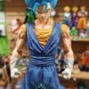 Vegito Vegeto 
Dragón Ball Z 
Tamaño:48cm
Viene con bases para las cabezas son 3 en total 
3 manos intercambiables 
Y para los q le gusta el Tetris para armar los rayos del poder