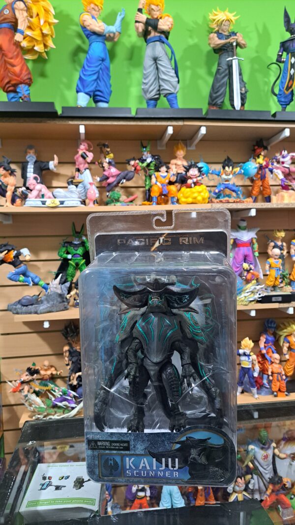 TITANES DEL PACIFICO- PACIFIC RIM 
KAIYU SCUNNER