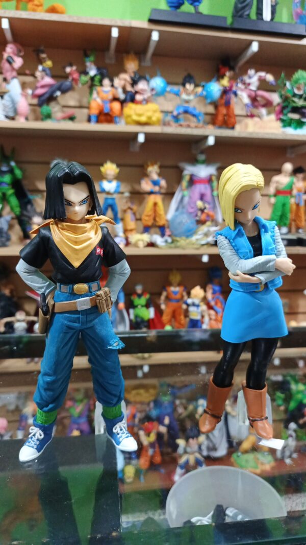 Androide 17 y 18 
Dragón Ball Z 
Vienen los 2