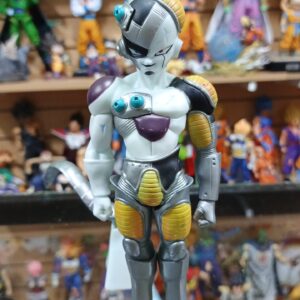 Mecha Freezer 
Dragón Ball Z 
Tamaño:19cm