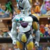 Mecha Freezer 
Dragón Ball Z 
Tamaño:19cm