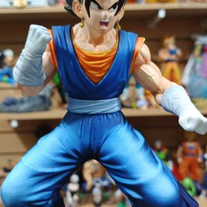 Vegito
Dragón Ball Z 
Tamaño:28cm
