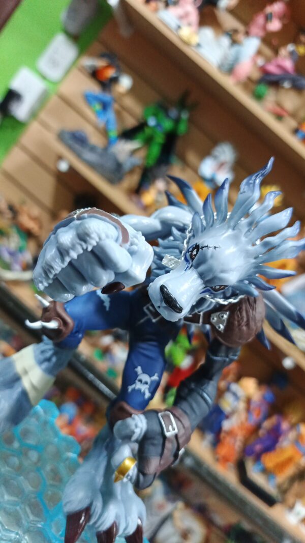 Wergaruman
Digimon 
Tamaño:20cm