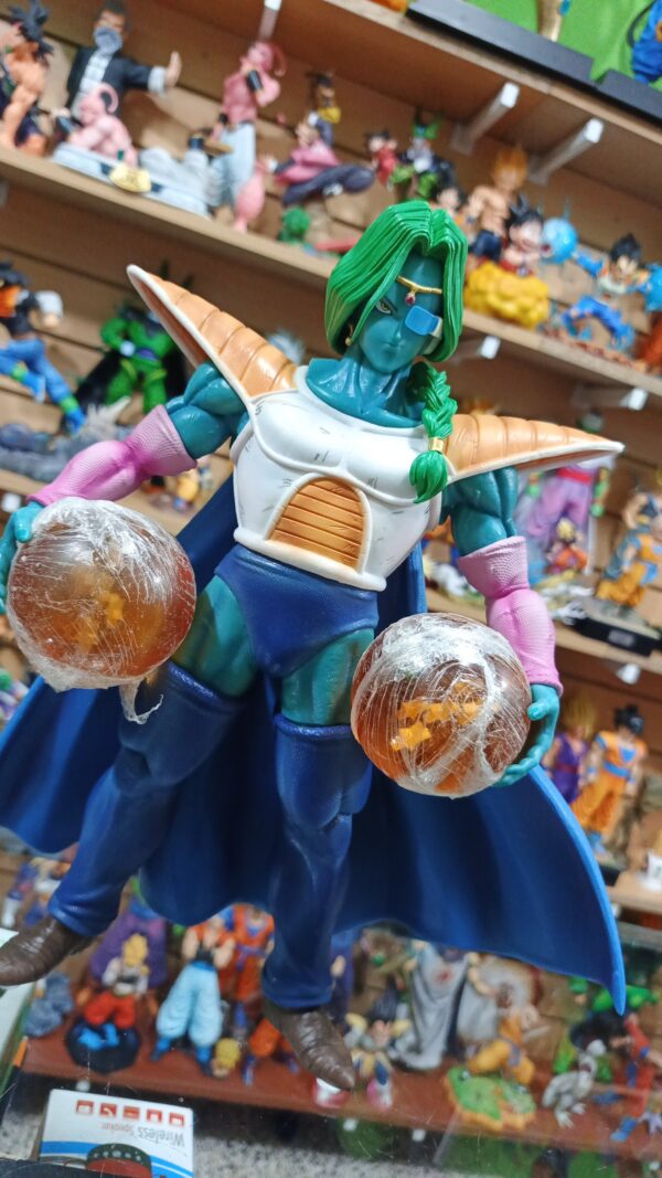 Zarbon 
Dragón Ball Z 
Tamaño:35cm