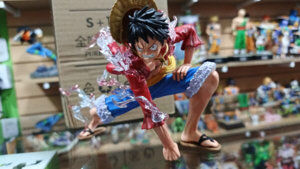 Luffy D
One Piece
Tamaño:14cm
Marca JT