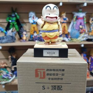 Krilim chico
Dragón Ball Z 
Tamaño:14cm
Brilla esa pelada