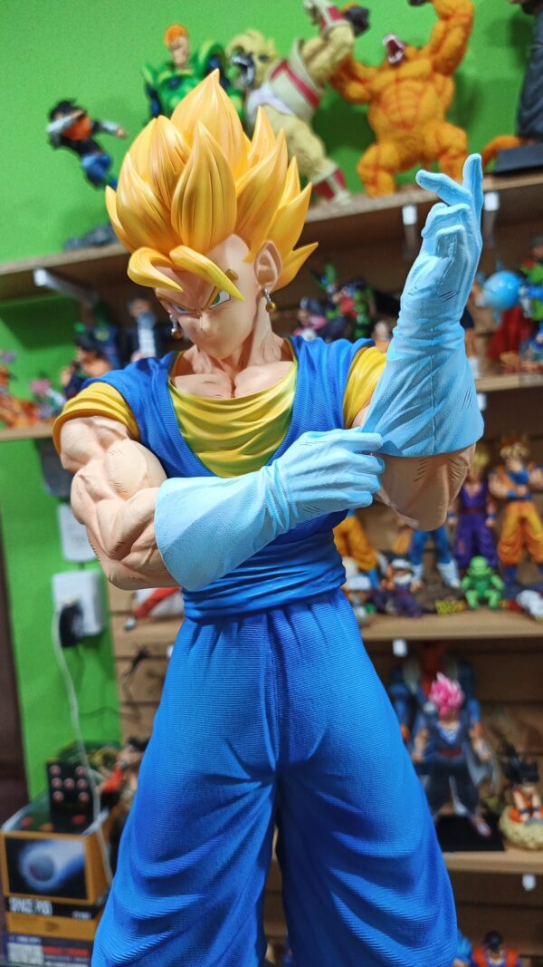 Vegito Vegeto 
Dragón Ball Z 
Tamaño:53cm