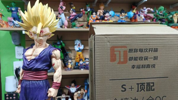 Gohan Ssj2
Dragón Ball Z 
Tamaño:44cm