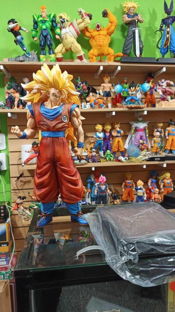 Goku face 3
 Dragón Ball Z 
Tamaño:56cm