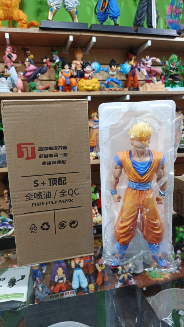 Gohan SSj
Dragón Ball Z 
Tamaño:31cm