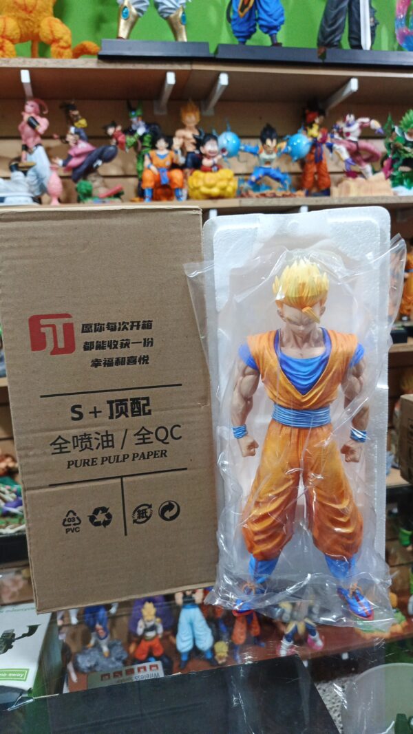 Gohan SSj
Dragón Ball Z 
Tamaño:31cm