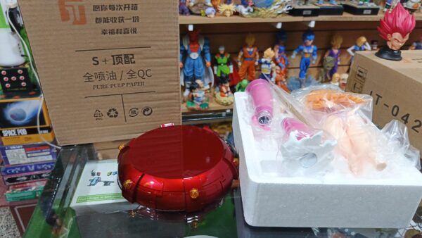 Nami 
One Piece
Tamaño:33cm
