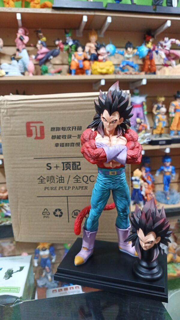 Vegeta Fase 4
Dragón Ball GT
Tamaño:30cm