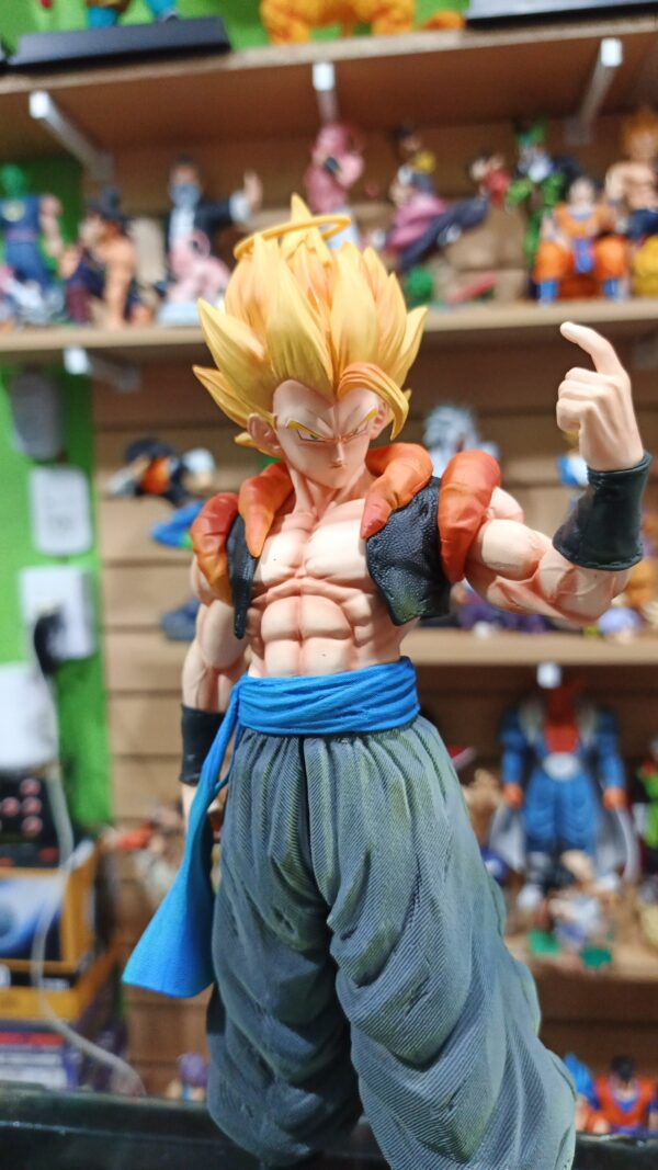 Gogeta ángel
Dragón Ball Z 
Tamaño:33cm