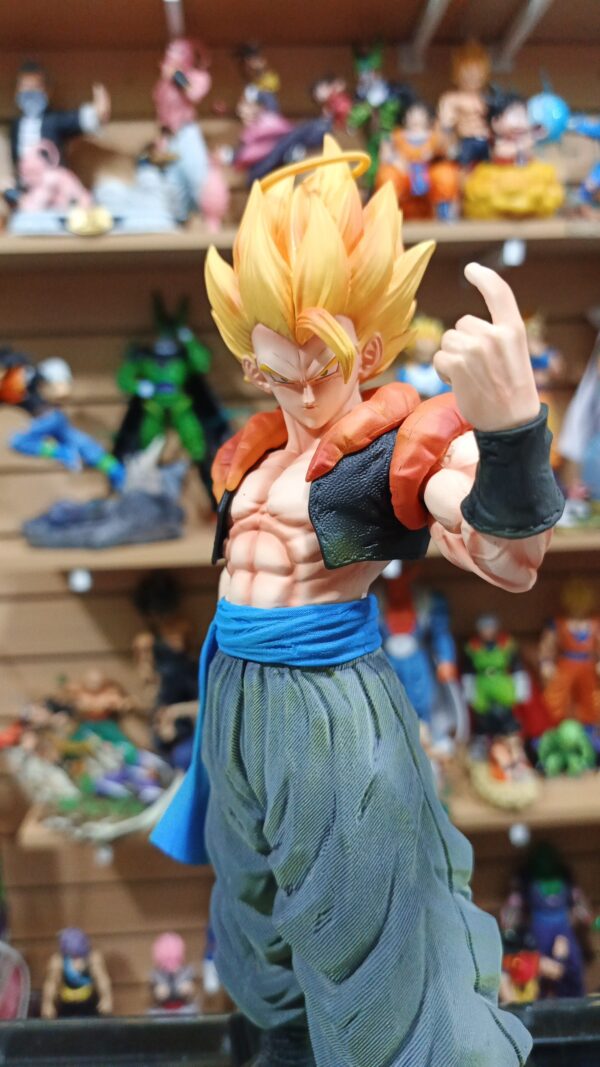 Gogeta ángel
Dragón Ball Z 
Tamaño:33cm