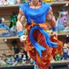 Goku dios 
Dragón Ball Super 
Tamaño:32cm