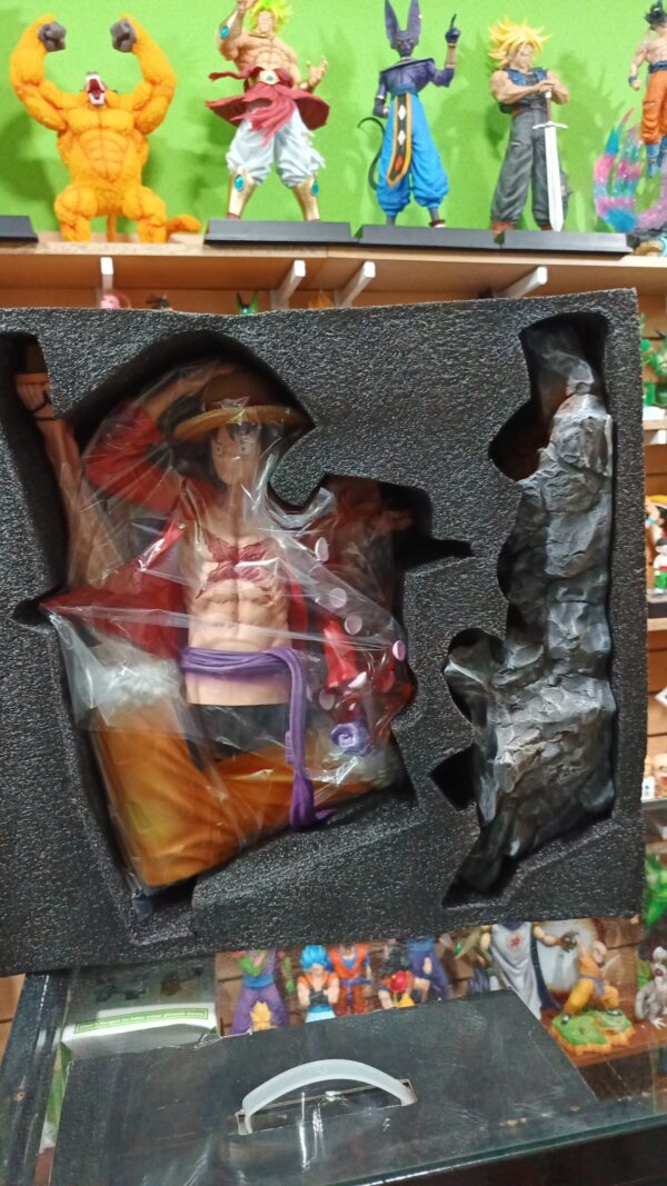 Luffy tamaño grande
One Piece
Tamaño:63cm