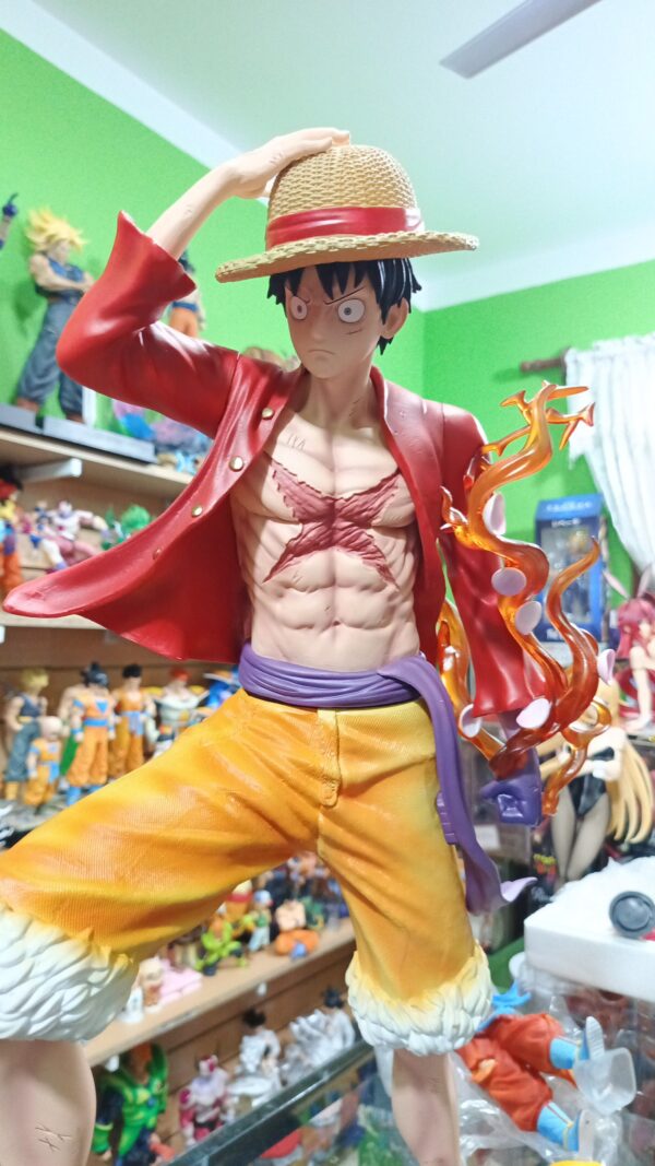 Luffy tamaño grande
One Piece
Tamaño:63cm