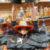 Ace D
One Piece
Tamaño:65cm
Puño de fuego