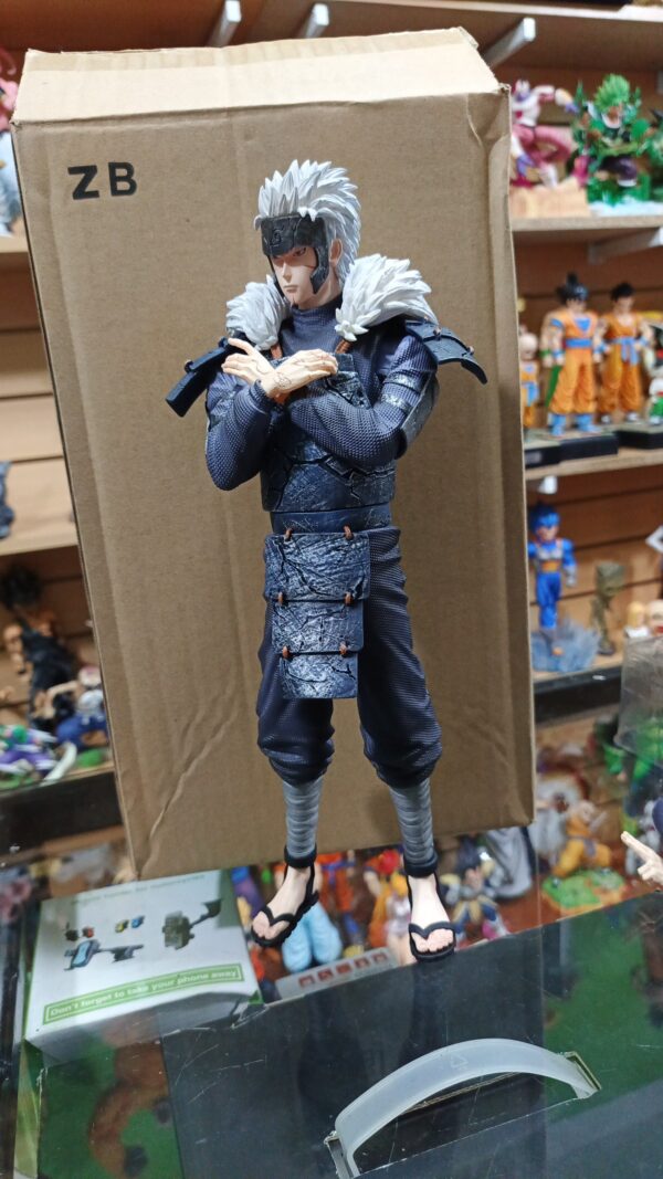Tobi rama 
Naruto Shippuden 
Tamaño:29cm