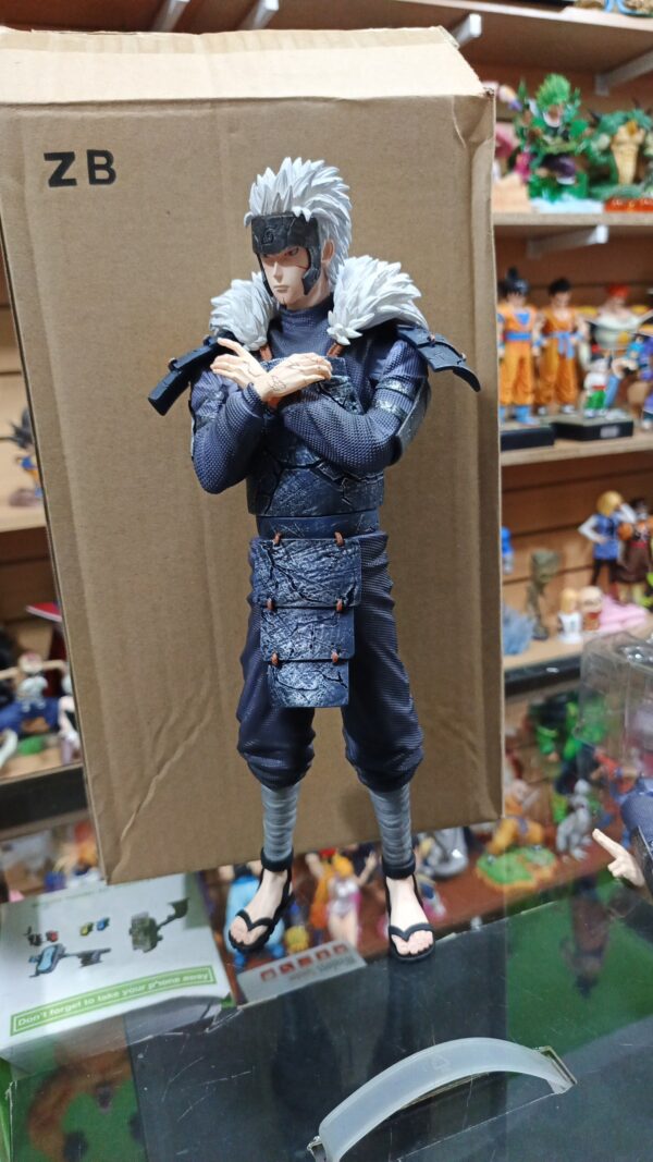 Tobi rama 
Naruto Shippuden 
Tamaño:29cm
