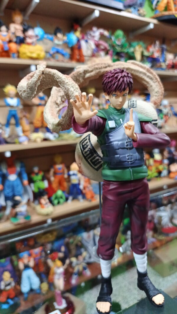 Gara
Shinobi maestro de la arena
Unos de los contraataques más versátiles maestro emo 
Naruto Shippuden 
Tamaño:28cm