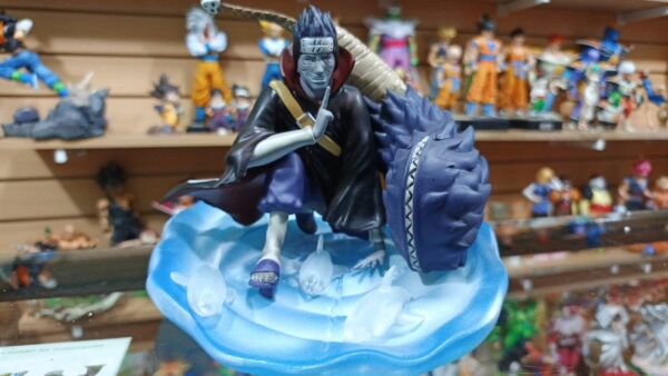 Kisame
Naruto Shippuden 
Tamaño:20cm