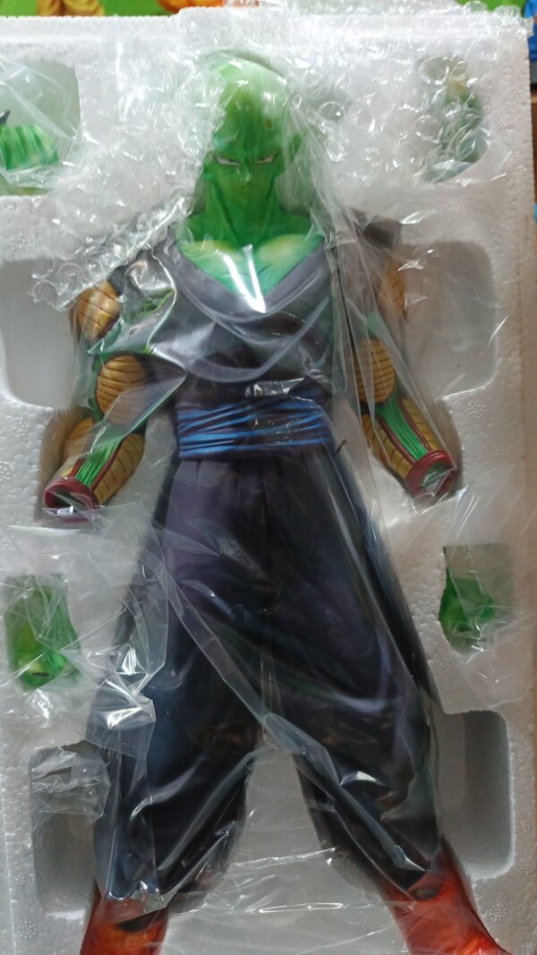 Picolo
Dragón Ball Z 
Tamaño:35cm