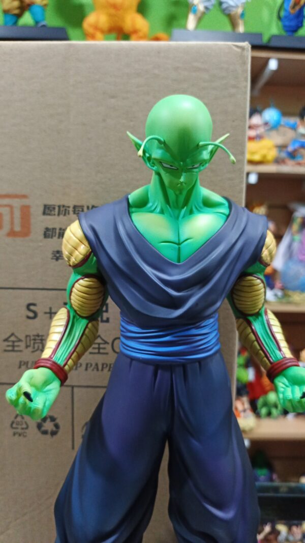 Picolo
Dragón Ball Z 
Tamaño:35cm
