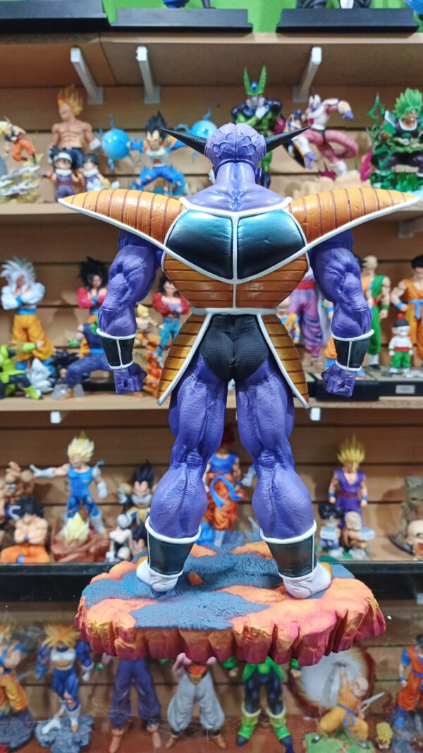 Rikun 
tamaño:50cm
Jeff
Tamaño:54cm
Burdo
Tamaño:22cm
Ginyu
Tamaño:40cm
Guiss
Tamaño:35cm