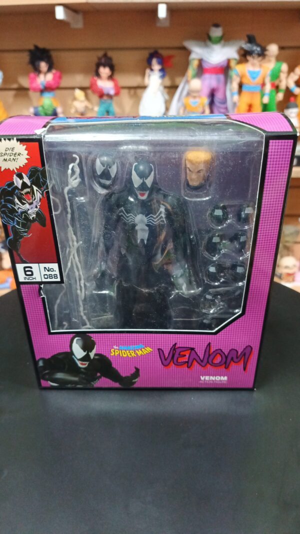 Venom
Marvel 
Altura: 18cm