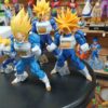 Set habitación del tiempo
Tamaños 
Goku:28.5cm 
Gohan:17.5cm
Trunks:25.5cm
Vegeta:26.5cm