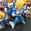 Set habitación del tiempo
Tamaños 
Goku:28.5cm 
Gohan:17.5cm
Trunks:25.5cm
Vegeta:26.5cm