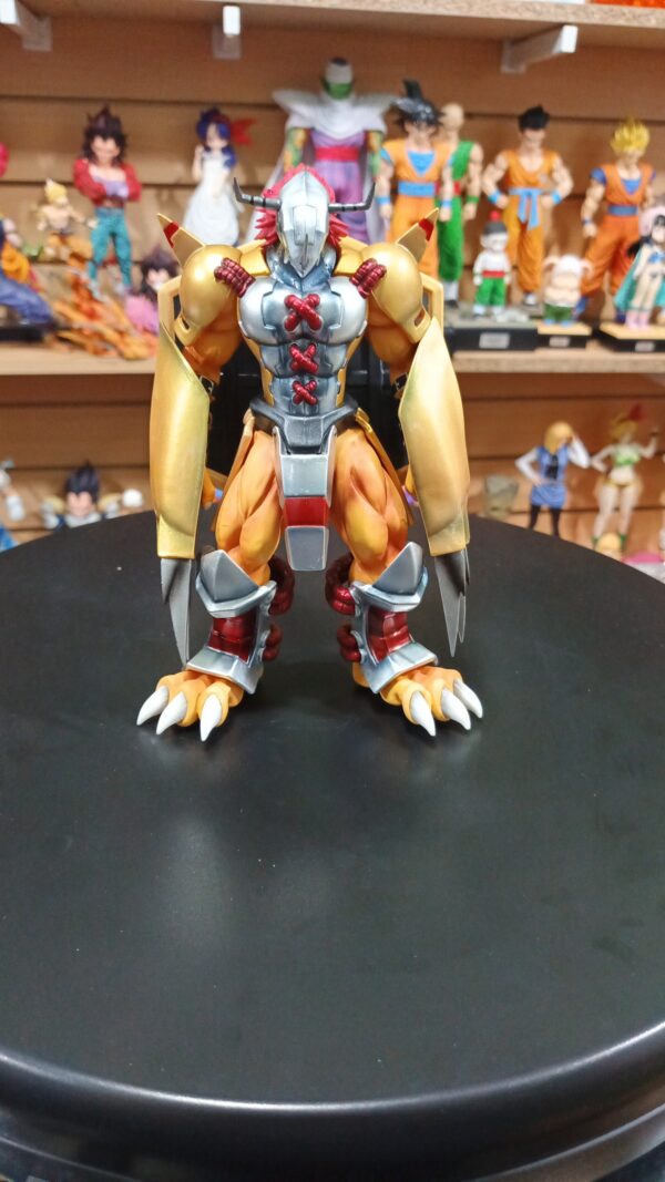 Wargreymon
Digimon 
Tamaño:21,5
